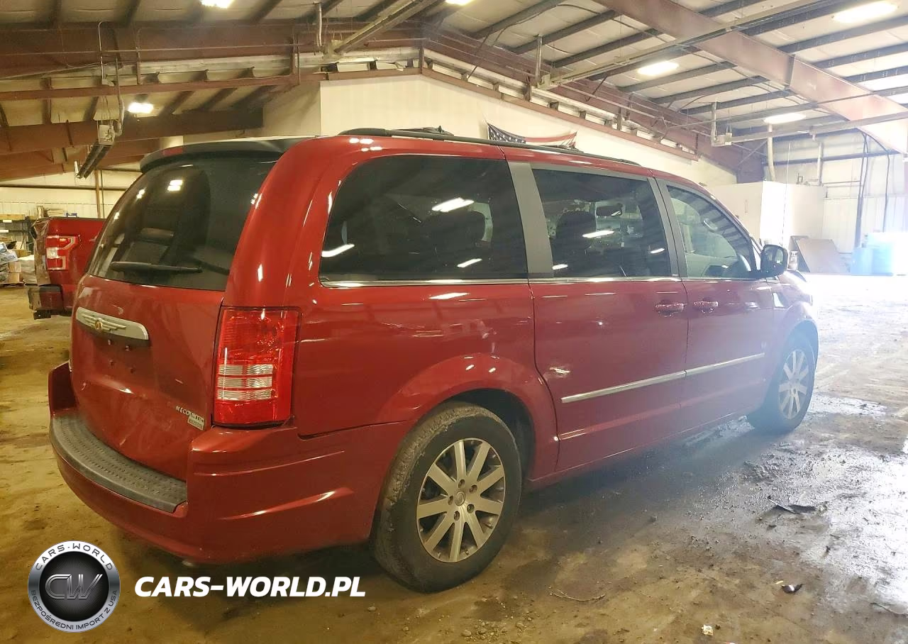 2009 Chrysler Town & Country Touring VIN:2A8HR54169R635681 - 3