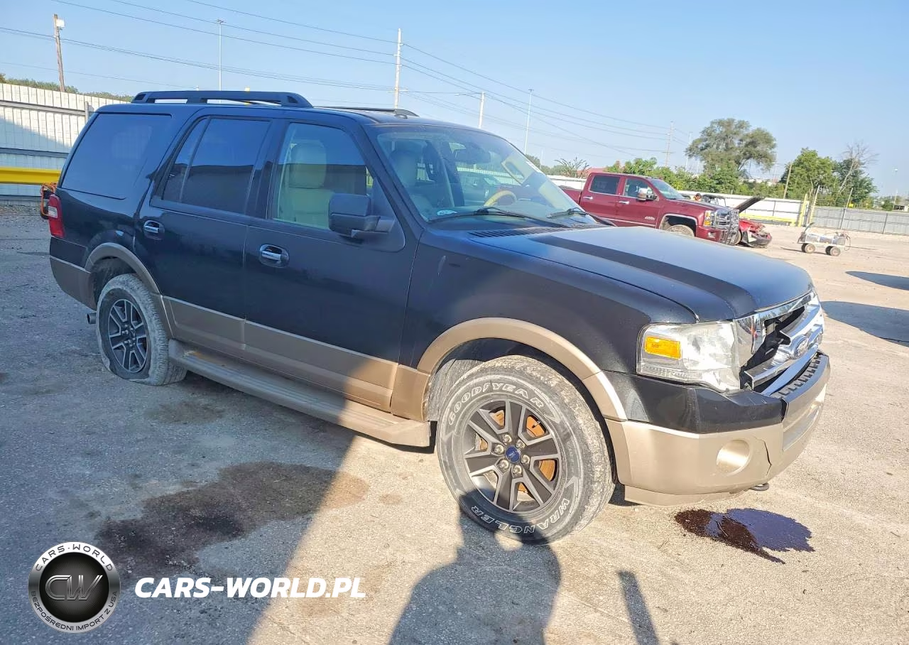 2013 Ford Expedition Xlt VIN:1FMJU1J50DEF37075 - 4