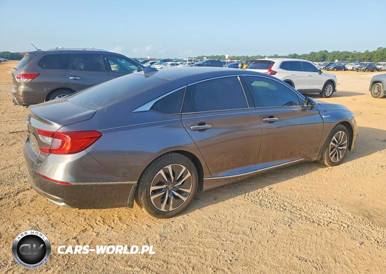 2019 Honda Accord Touring Hybrid VIN:1HGCV3F92KA013997 - 3