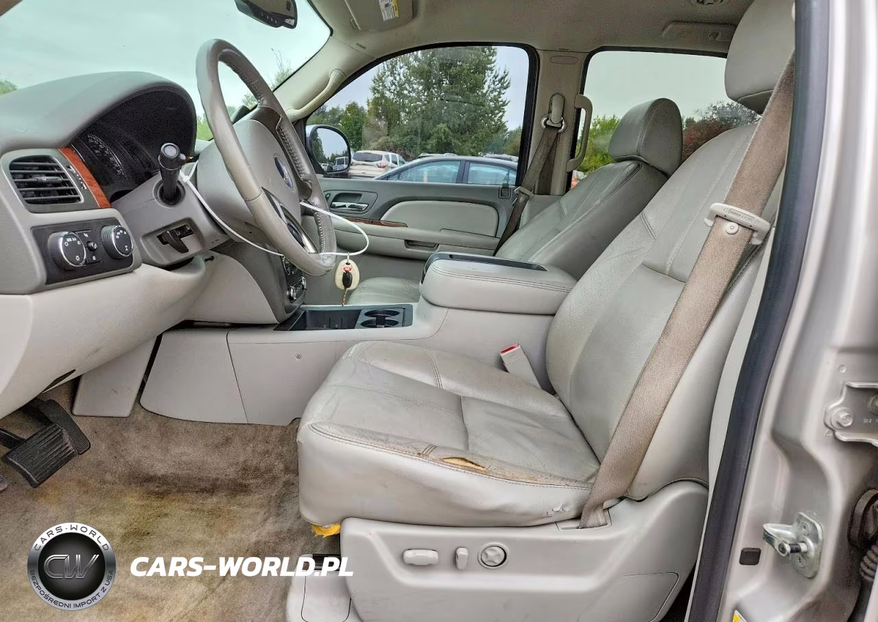 2007 GMC Yukon VIN:1GKFK13067J344642 - 7