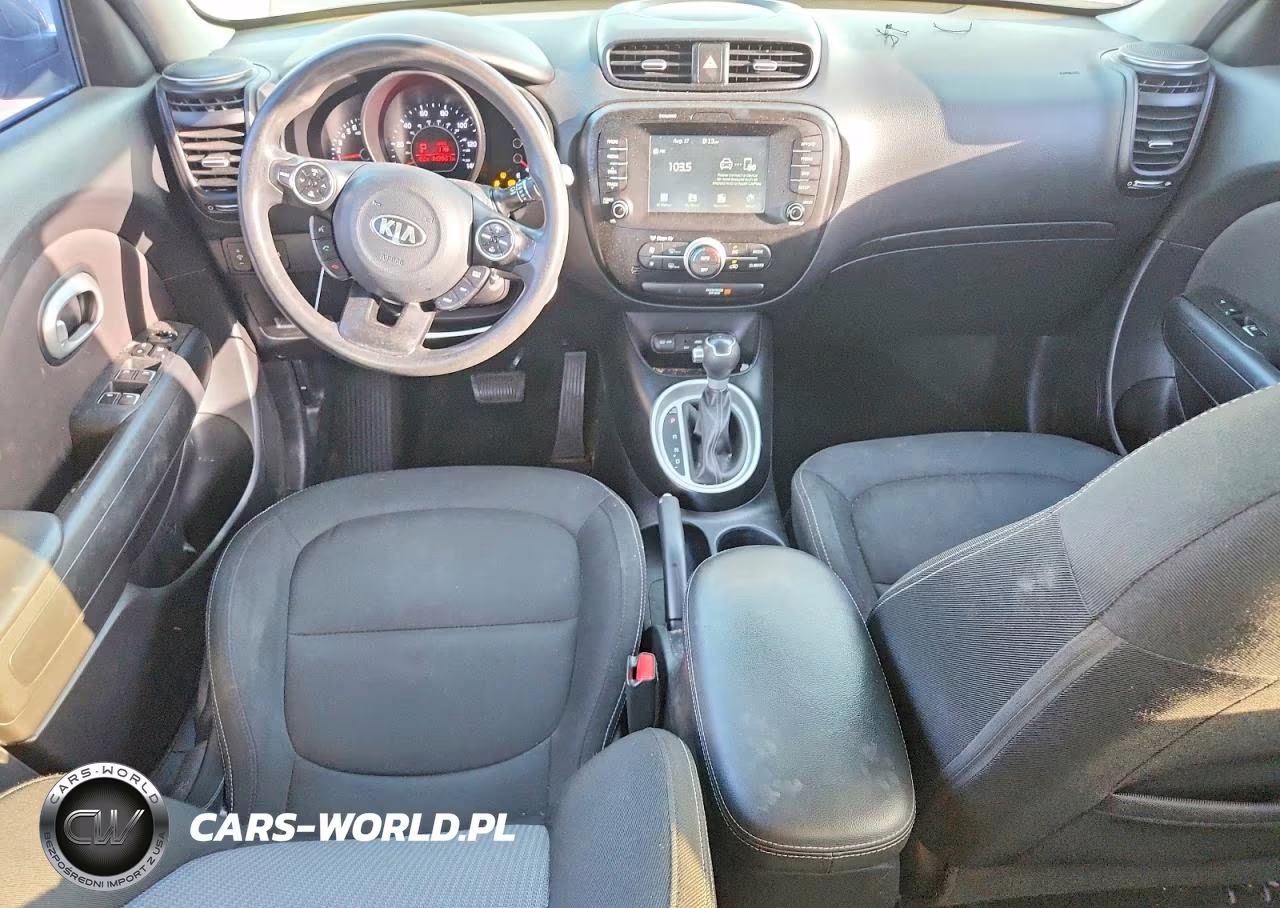 2018 Kia Soul VIN:KNDJP3A55J7573965 - 8