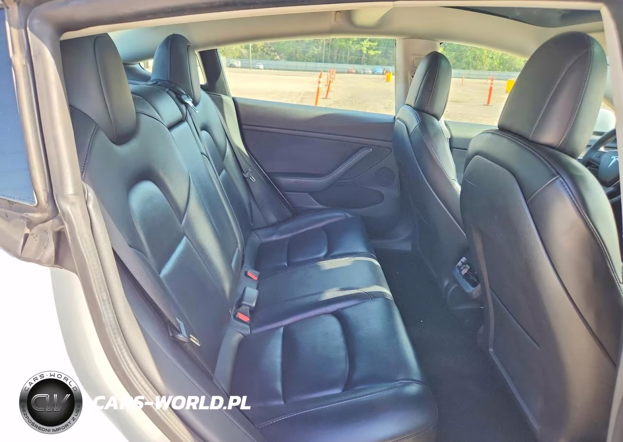 2022 Tesla Model 3 VIN:5YJ3E1EA1NF285984 - 10