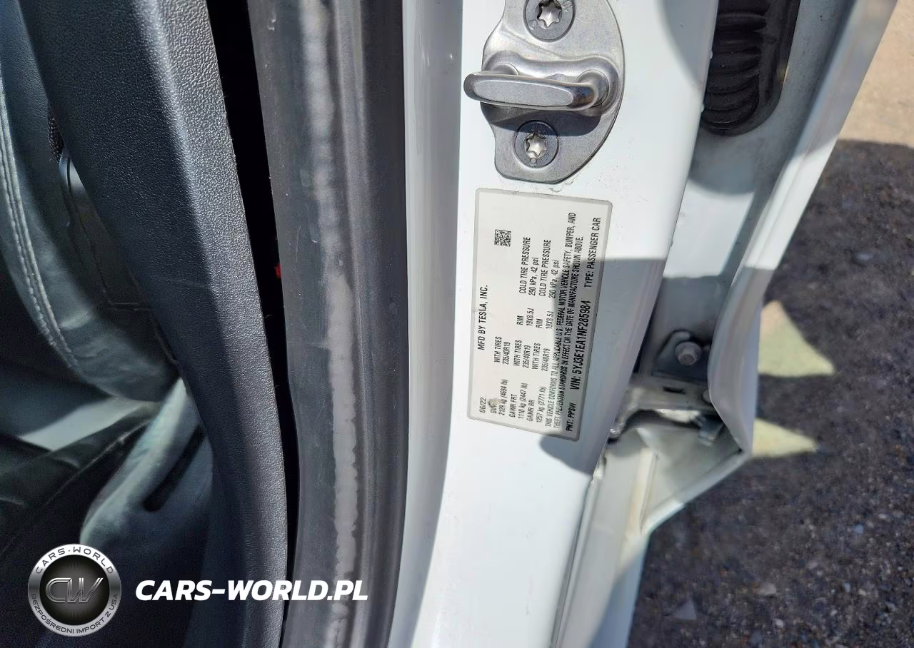 2022 Tesla Model 3 VIN:5YJ3E1EA1NF285984 - 12
