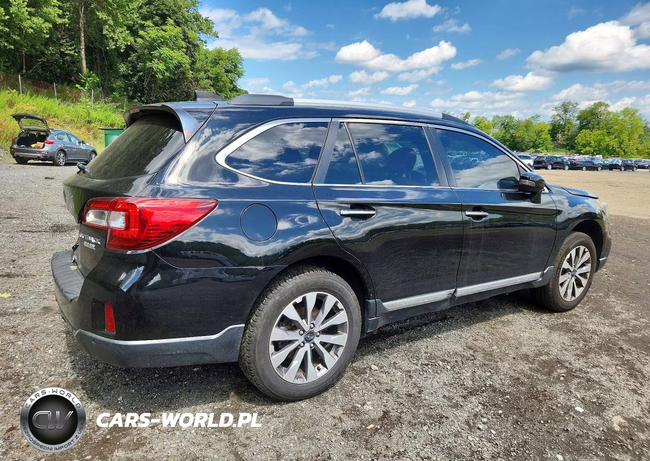 2017 Subaru Outback Touring VIN:4S4BSATC6H3435299 - 3
