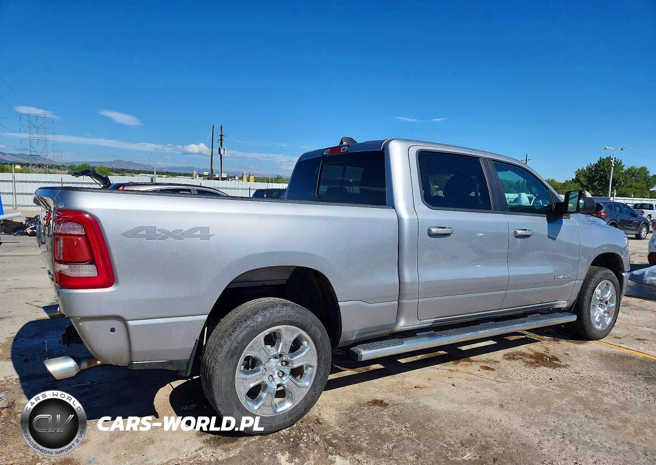 2019 Ram 1500 Big Horn-Lone Star VIN:1C6SRFMT4KN681685 - 3