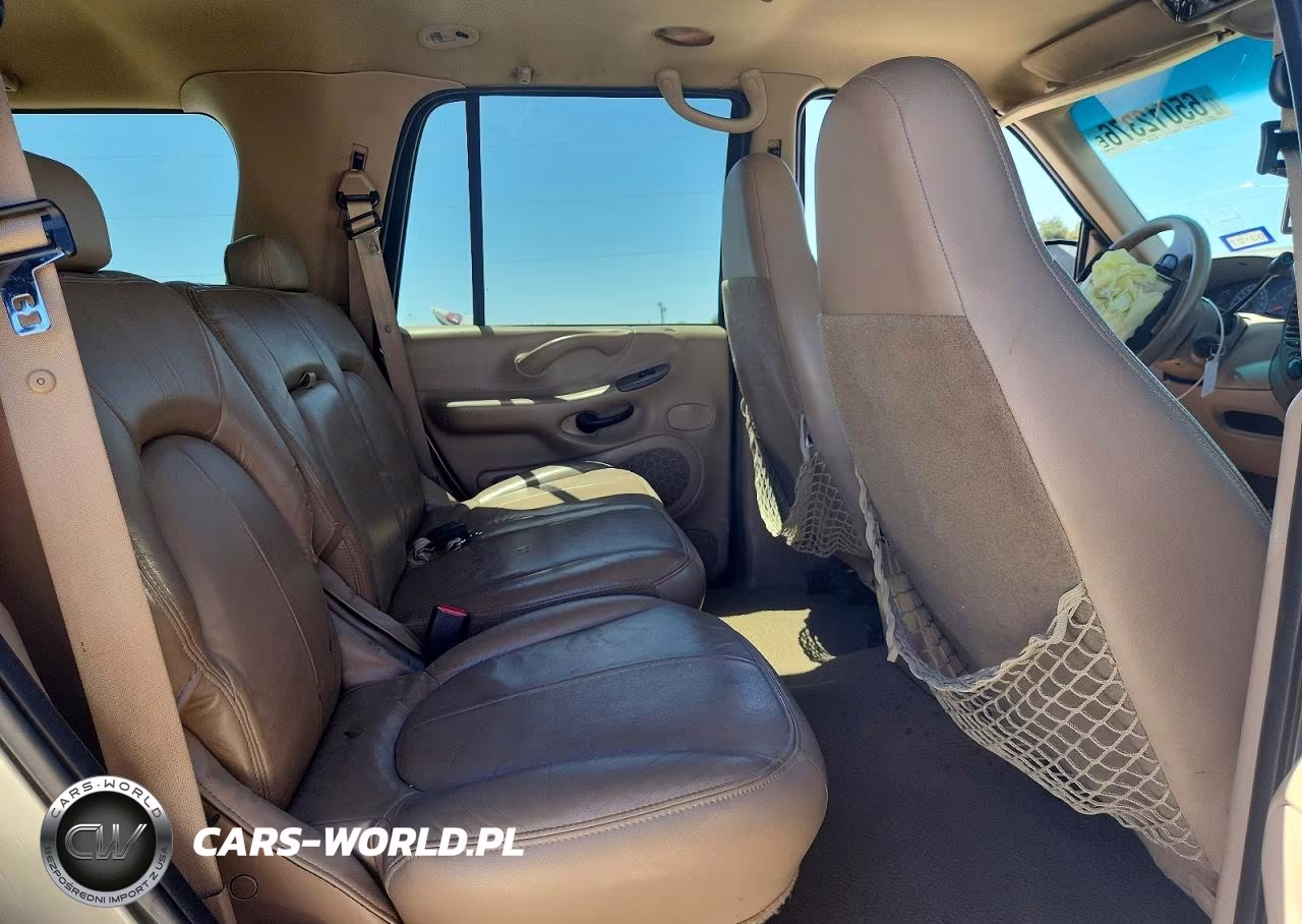 1999 Ford Expedition VIN:1FMPU18L2XLB93148 - 11