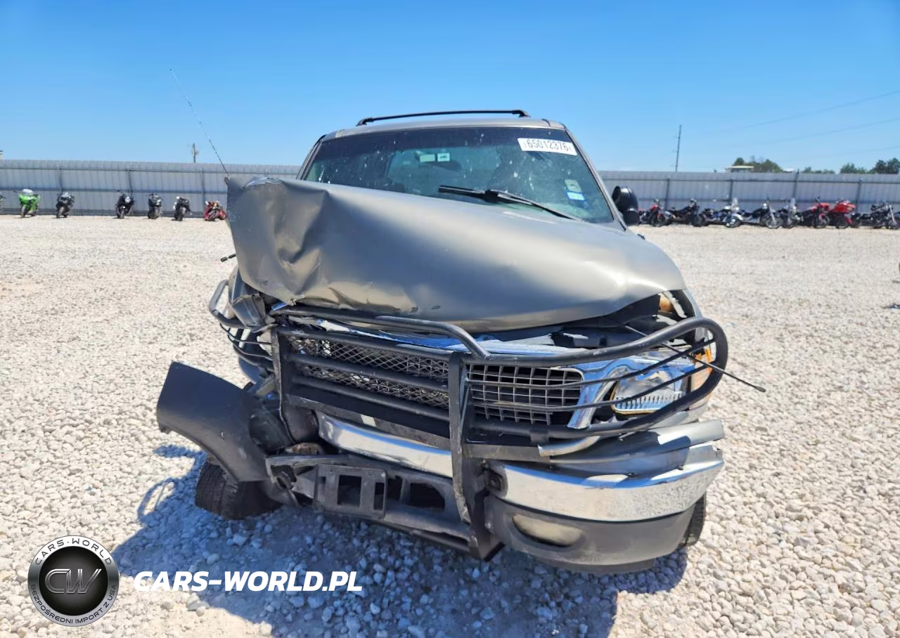 1999 Ford Expedition VIN:1FMPU18L2XLB93148 - 5