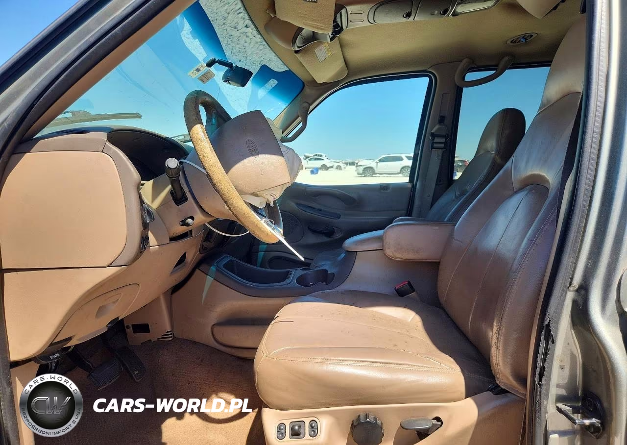 1999 Ford Expedition VIN:1FMPU18L2XLB93148 - 7