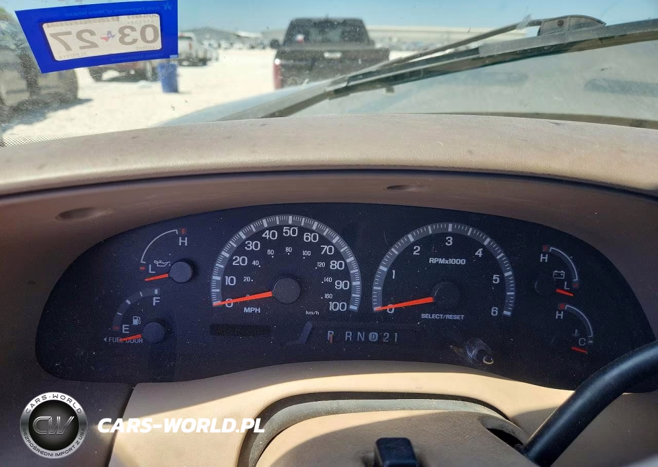 1999 Ford Expedition VIN:1FMPU18L2XLB93148 - 9