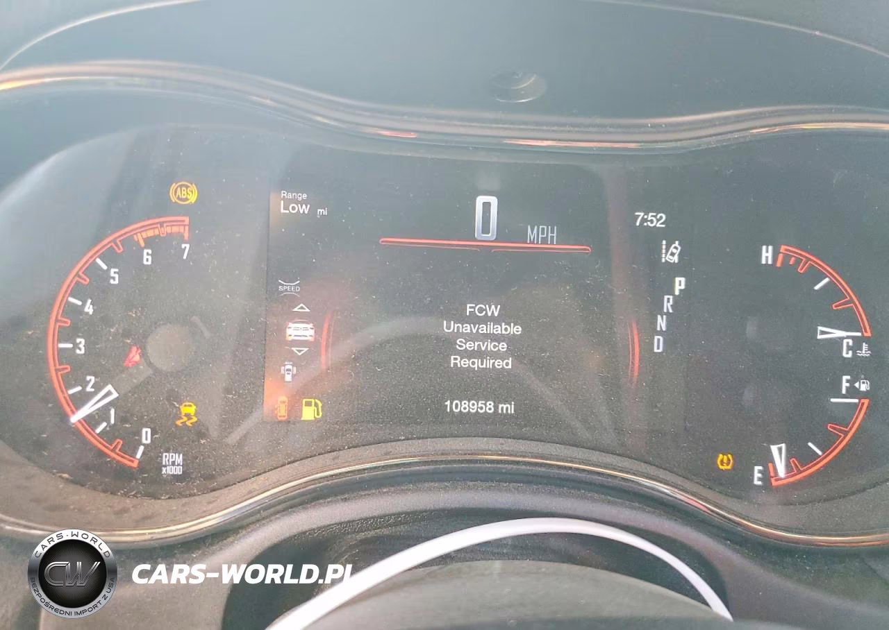 2018 Dodge Durango R-T VIN:1C4SDJCT5JC456519 - 9