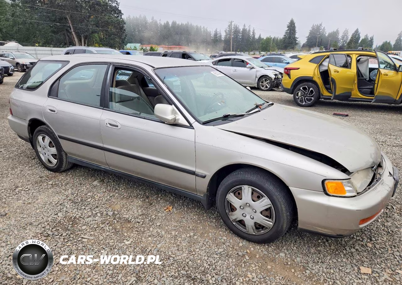 1997 Honda Accord Lx VIN:1HGCE1821VA000439 - 4