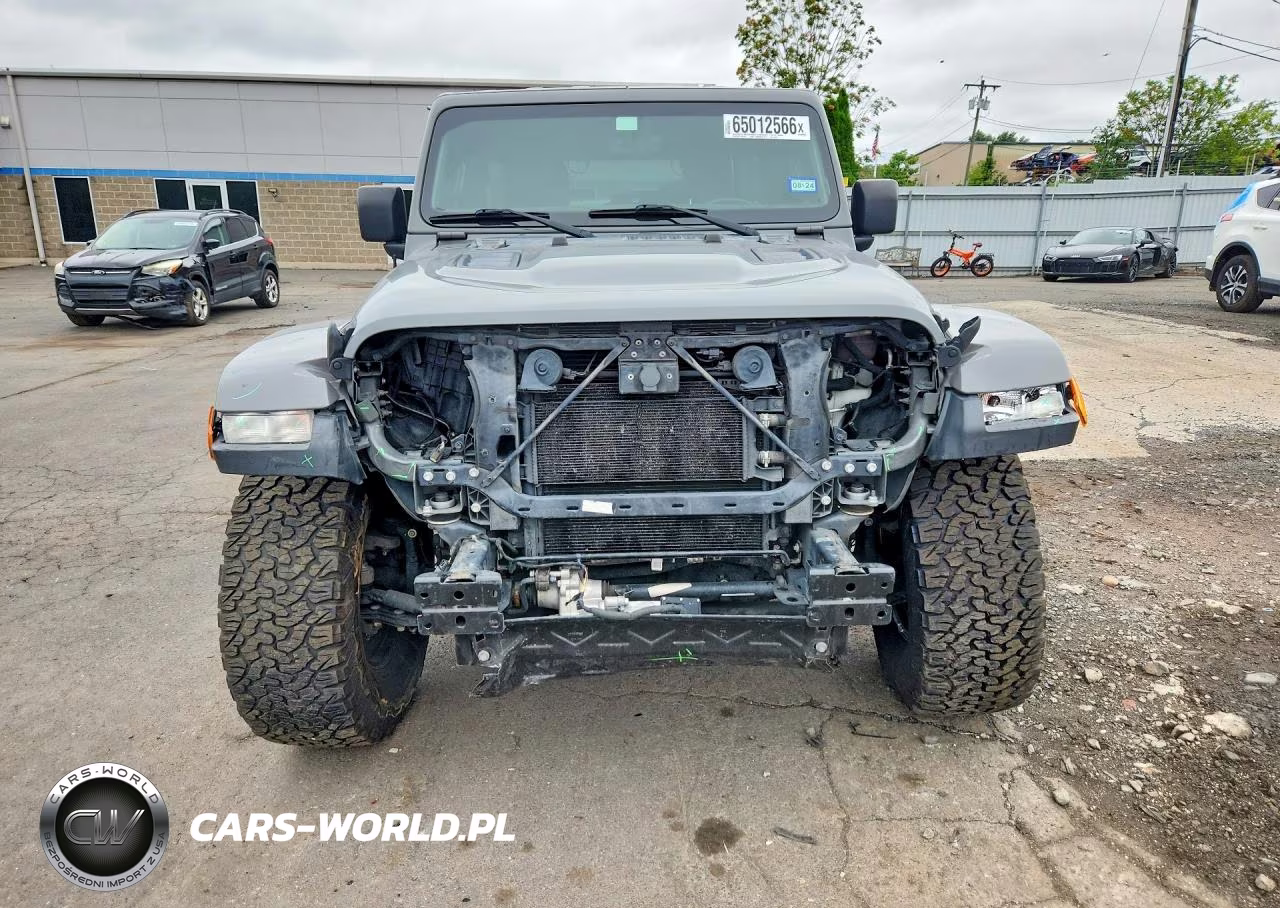 2018 Jeep Wrangler Unlimited Rubicon VIN:1C4HJXFN3JW332038 - 5