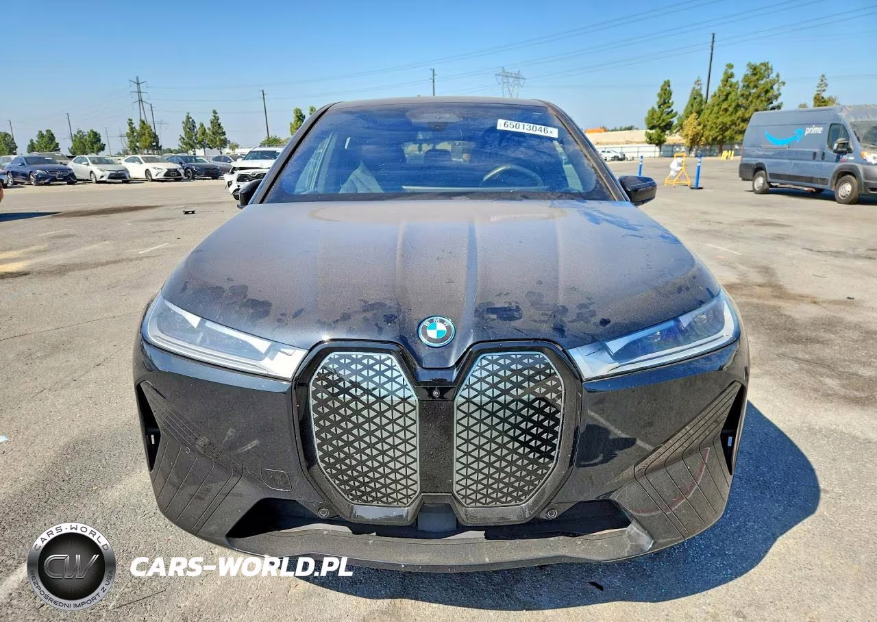 2024 BMW Ix xDrive50 VIN:WB523CF03RCR52765 - 5