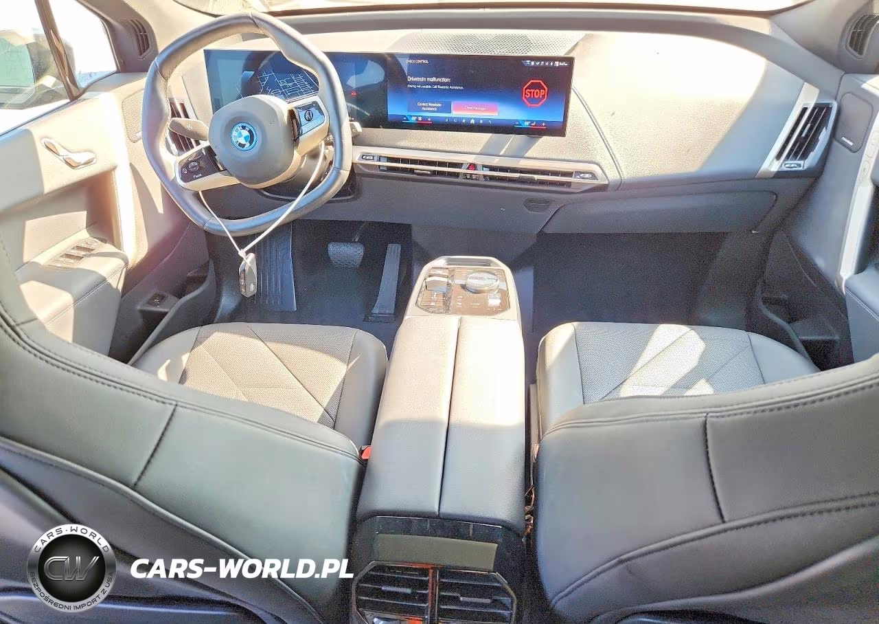 2024 BMW Ix xDrive50 VIN:WB523CF03RCR52765 - 8