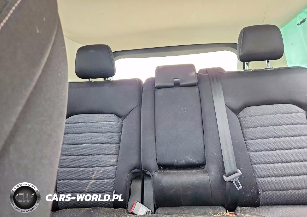 2018 Ford Edge Se VIN:2FMPK3G91JBB85363 - 10