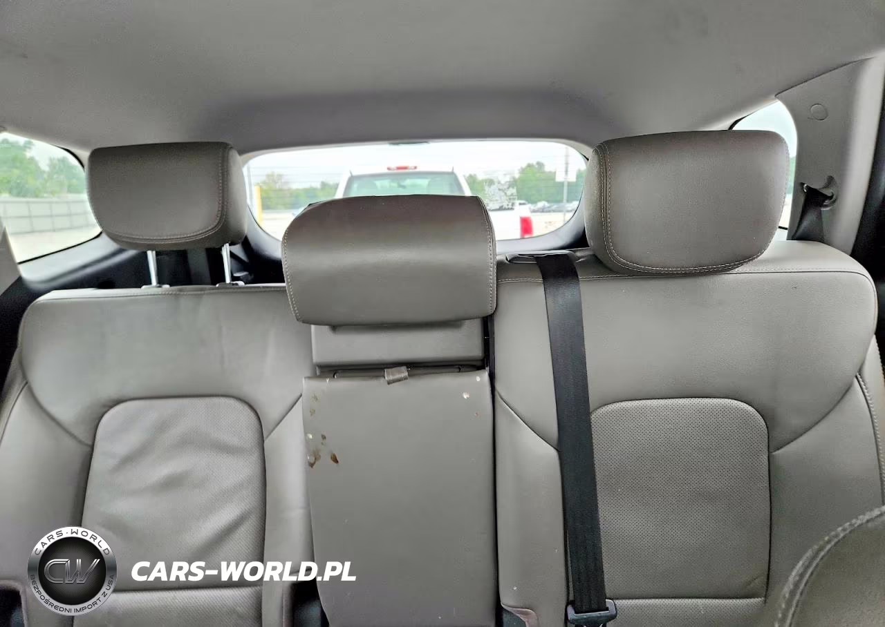 2017 Hyundai Santa Fe Se VIN:KM8SNDHF7HU253410 - 10