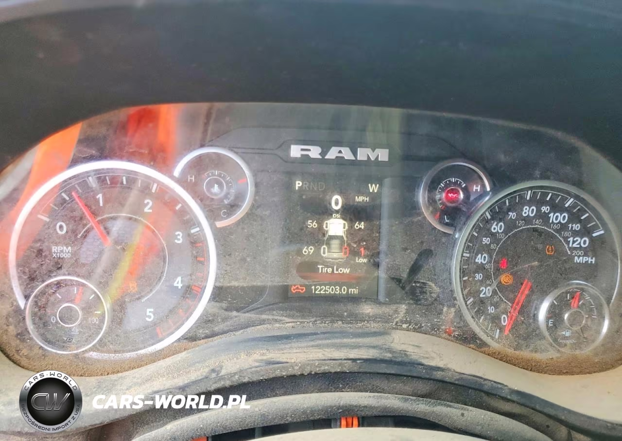 2023 Ram 2500 Big Horn VIN:3C6UR5DLXPG539893 - 9
