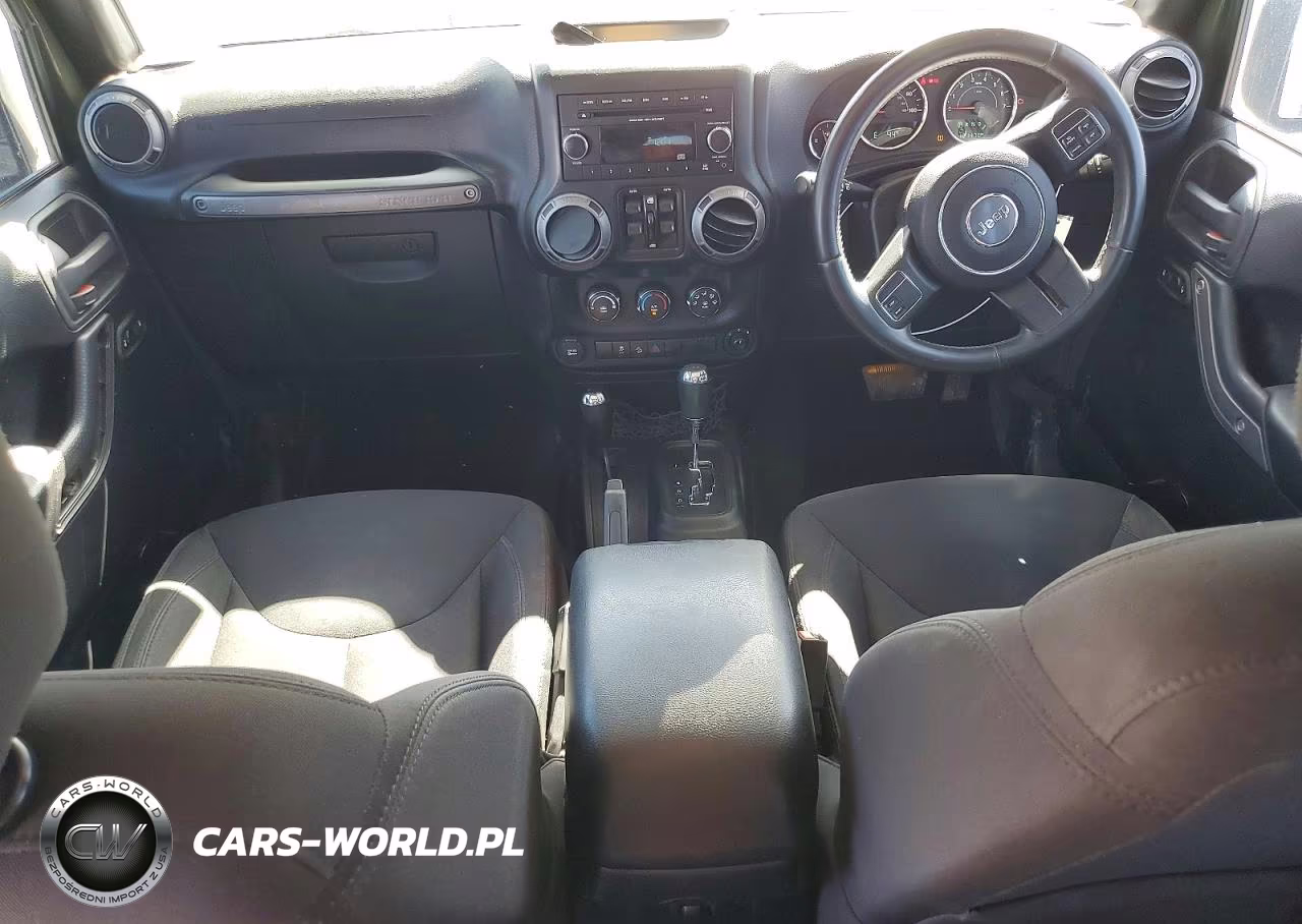 2016 Jeep Wrangler Unlimited Sport VIN:1C4BJWKG5GL156871 - 8