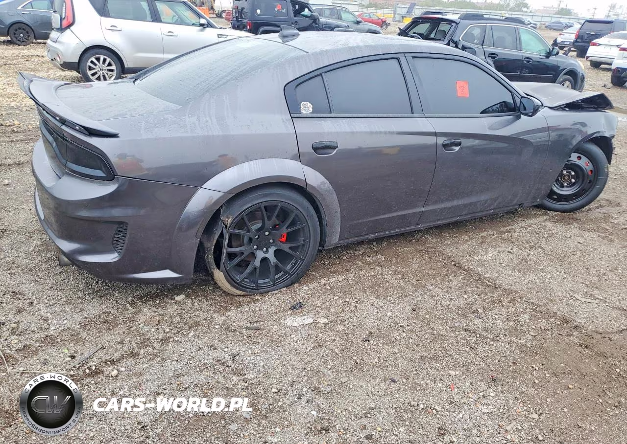 2018 Dodge Charger Gt VIN:2C3CDXJG4JH316475 - 3