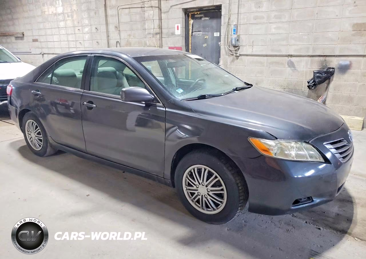 2008 Toyota Camry Le VIN:4T4BE46K38R018301 - 4