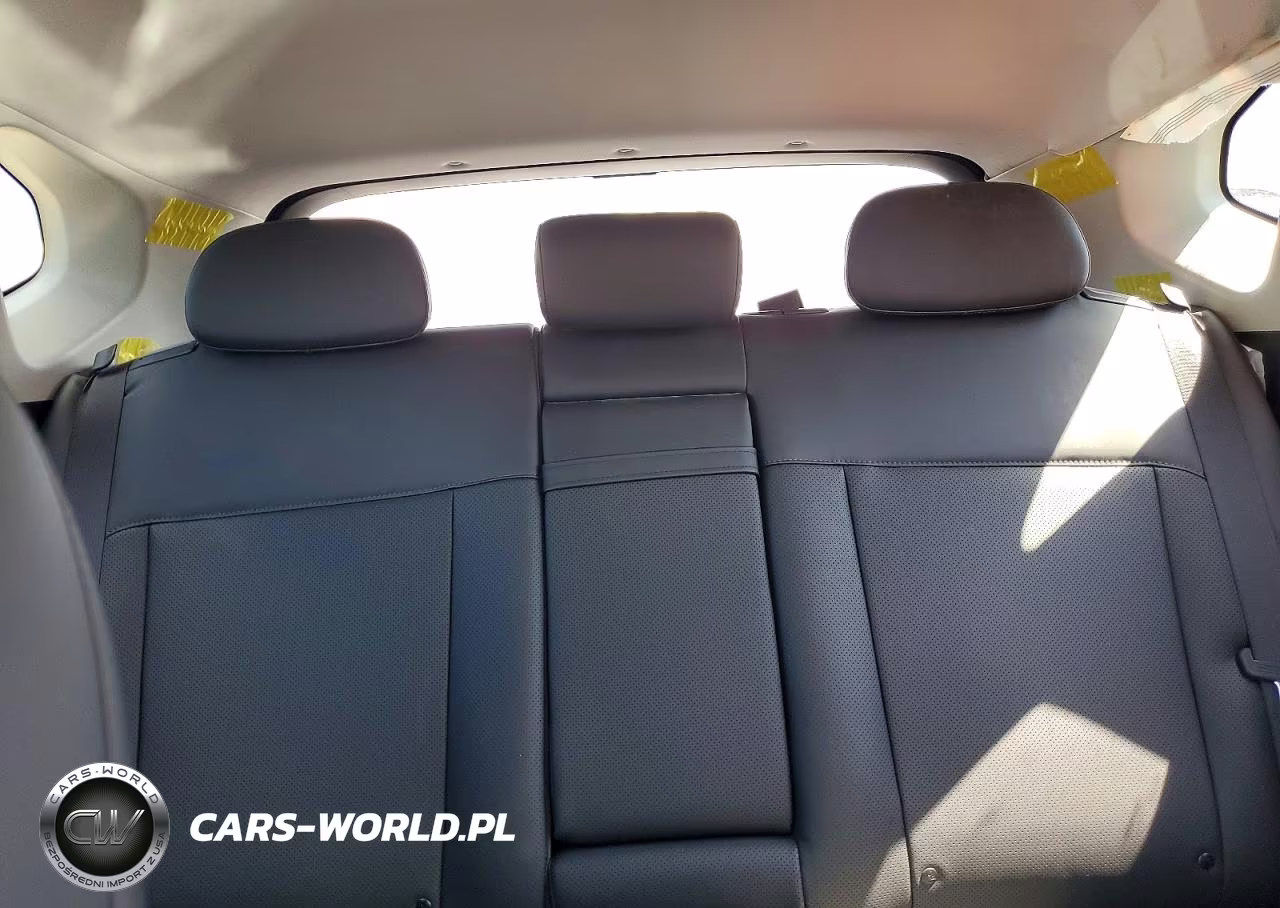 2025 Hyundai Kona Limited VIN:KM8HE3A66SU019619 - 10