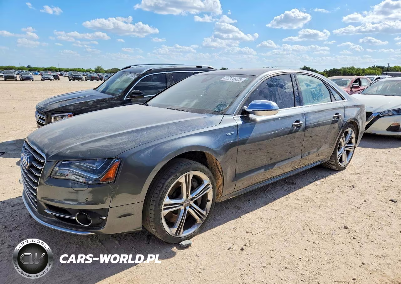 2014 Audi S8 Quattro