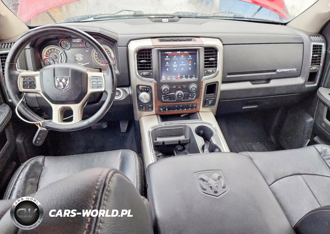 2018 Ram 1500 Laramie VIN:1C6RR7NM7JS292468 - 8