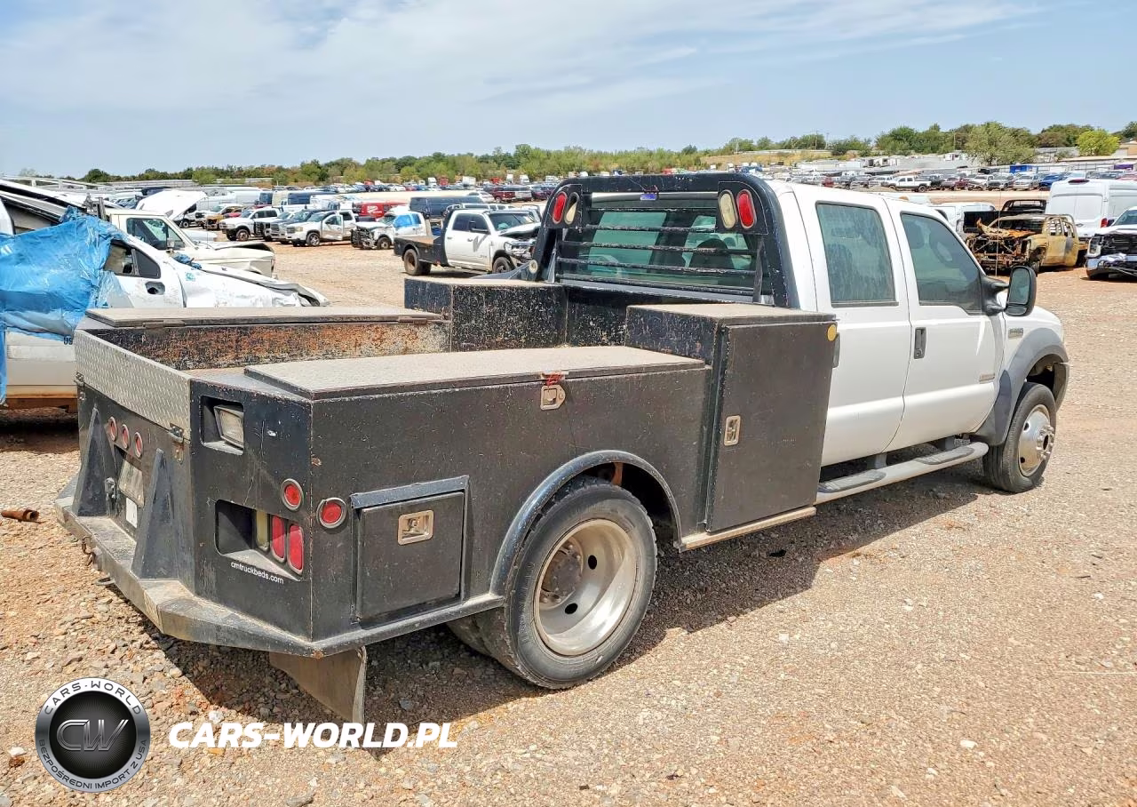 2005 Ford F450 Super Duty VIN:1FDXW47P55EB40610 - 3