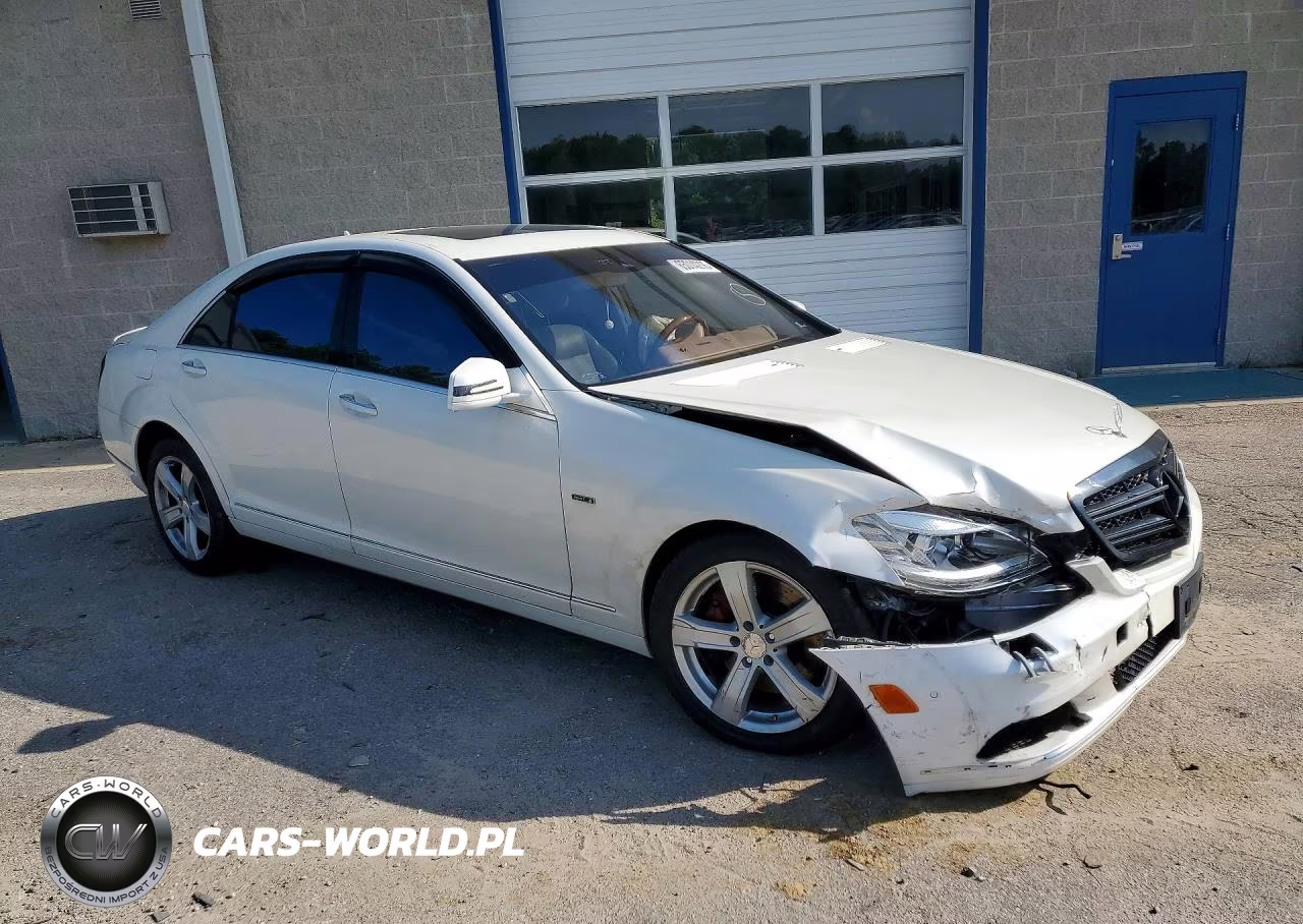 2010 Mercedes-Benz S 550 4Matic VIN:WDDNG8GB1AA358569 - 4