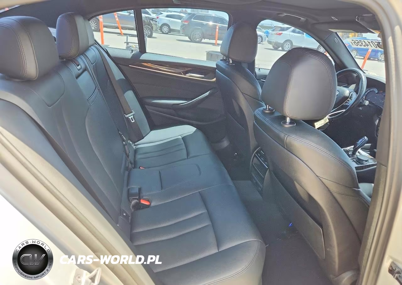 2019 BMW 530 I VIN:WBAJA5C52KBX88015 - 10