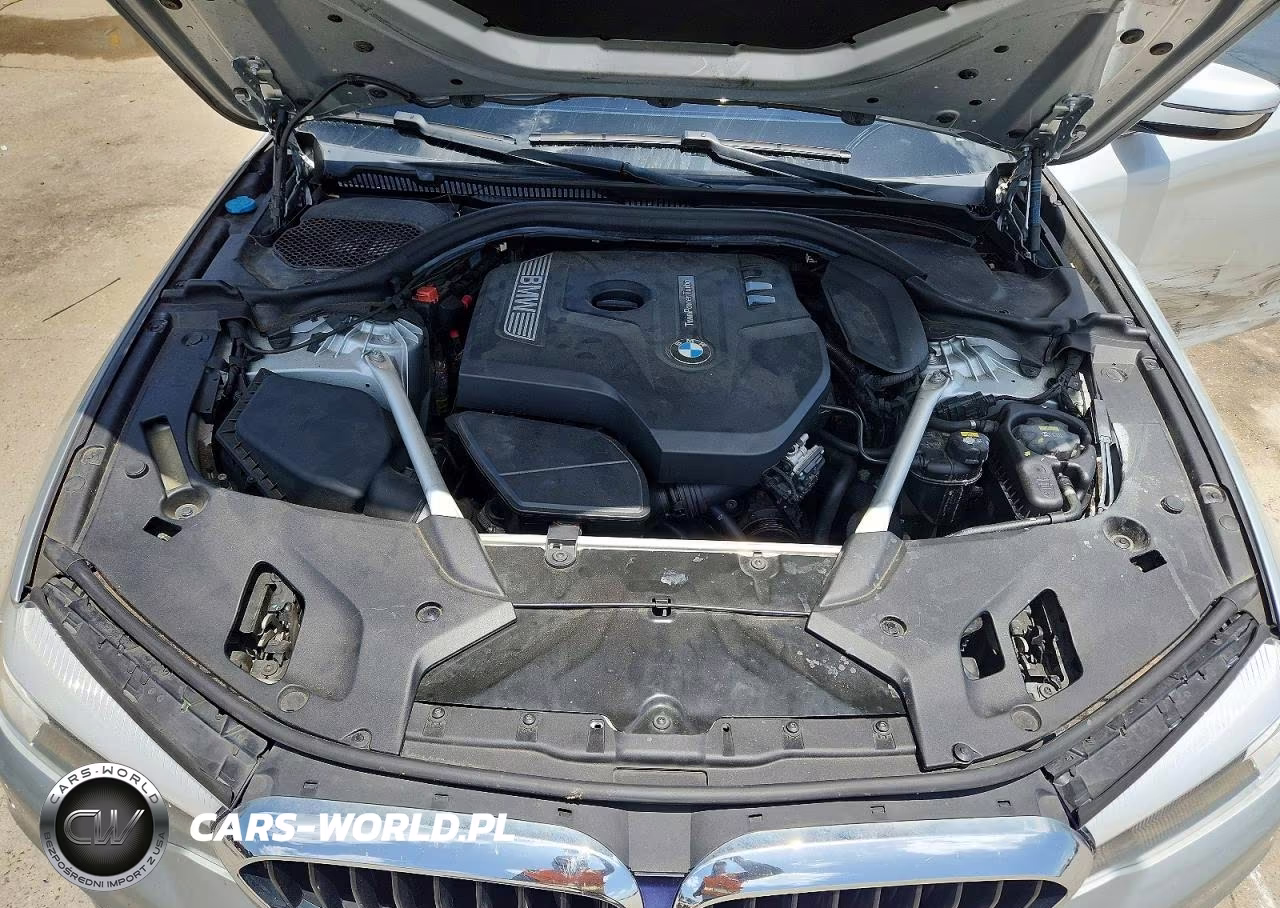 2019 BMW 530 I VIN:WBAJA5C52KBX88015 - 11