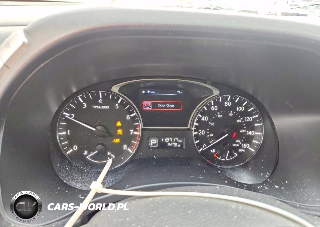 2014 Nissan Pathfinder S VIN:5N1AR2MN5EC648320 - 9