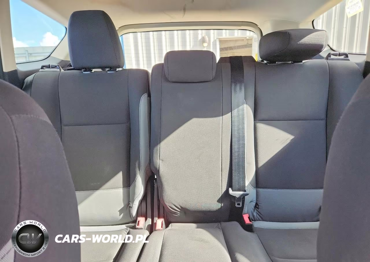 2013 Ford Escape S VIN:1FMCU0F71DUD50320 - 10