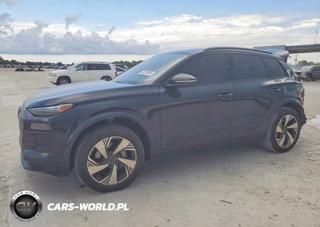 2025 Audi Q6 E-Tron Premium Plus