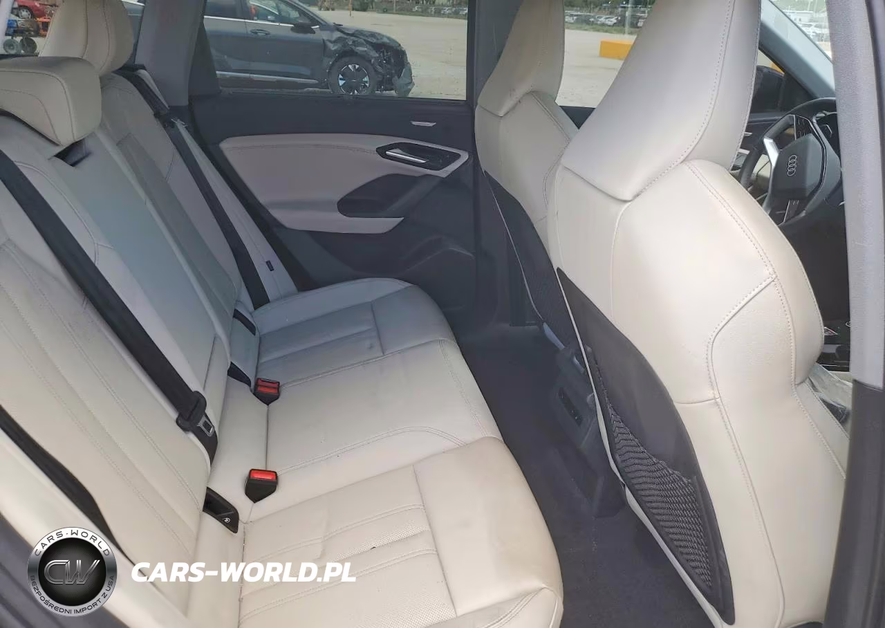 2025 Audi Q6 E-Tron Premium Plus VIN:WA124BGF0SA044350 - 11