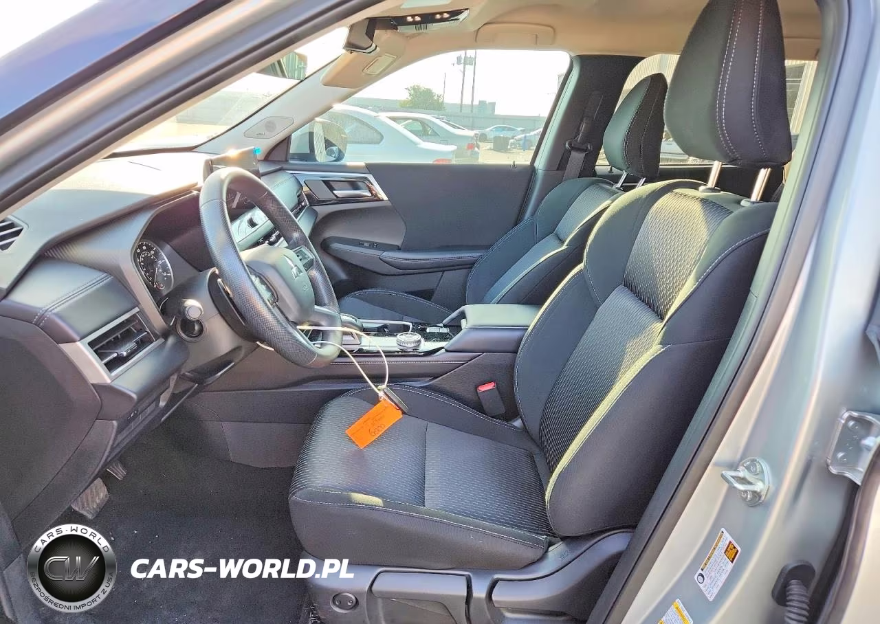 2025 Mitsubishi Outlander Es VIN:JA4J3UA87SZ026370 - 7