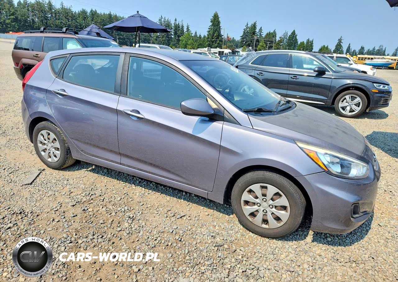 2016 Hyundai Accent Se VIN:KMHCT5AE6GU275916 - 4