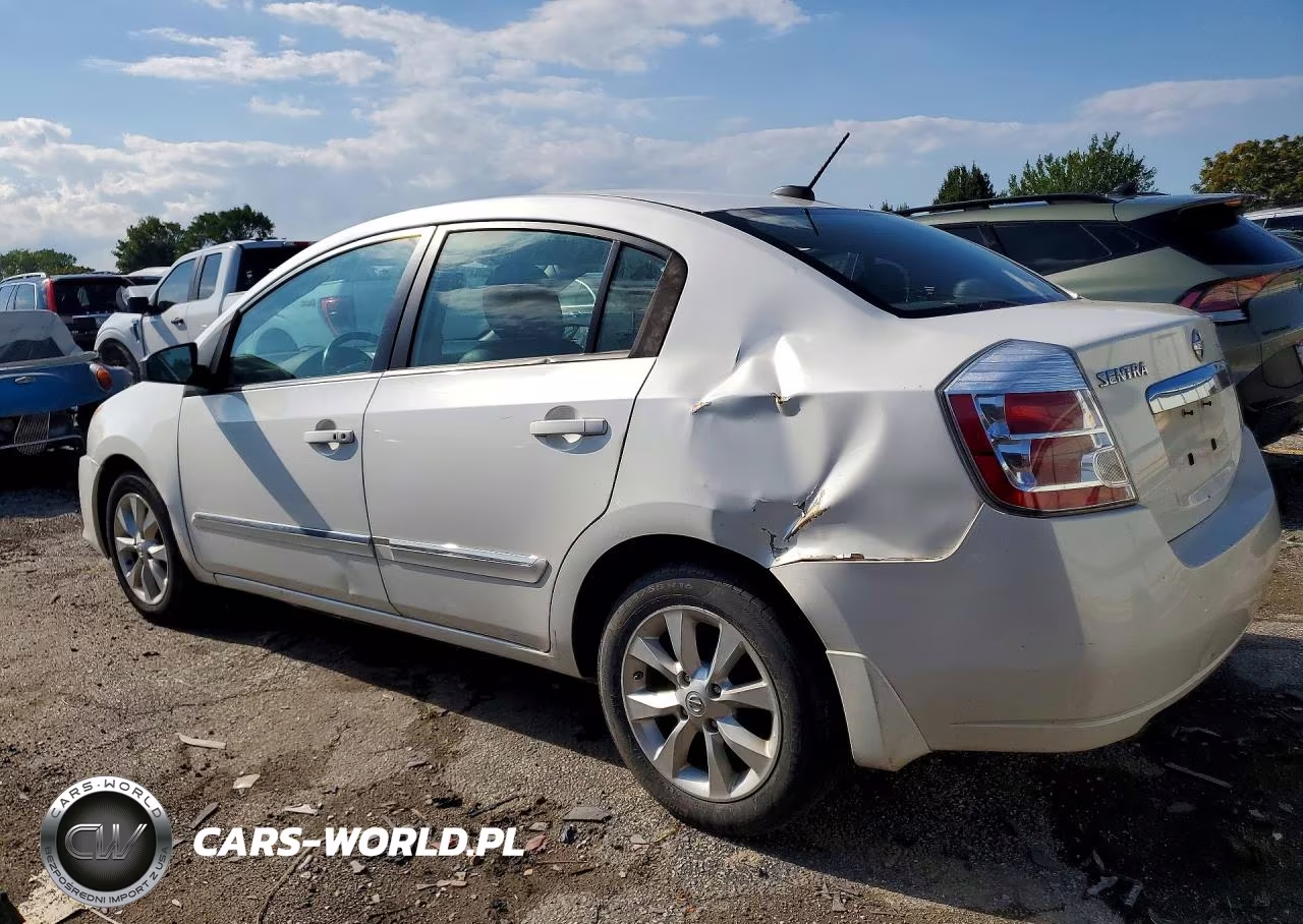2010 Nissan Sentra 2.0 VIN:3N1AB6AP5AL715862 - 2