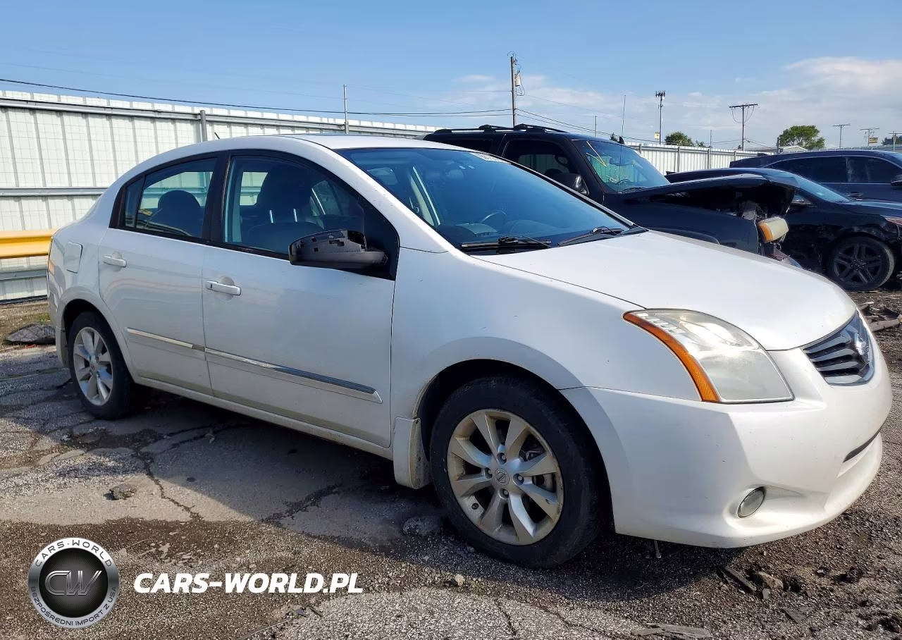 2010 Nissan Sentra 2.0 VIN:3N1AB6AP5AL715862 - 4