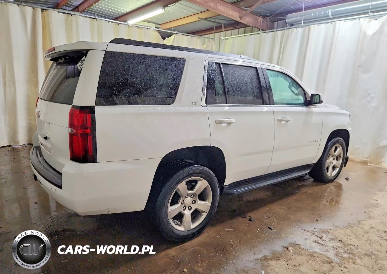 2017 Chevrolet Tahoe C1500 Lt VIN:1GNSCBKC5HR328970 - 3
