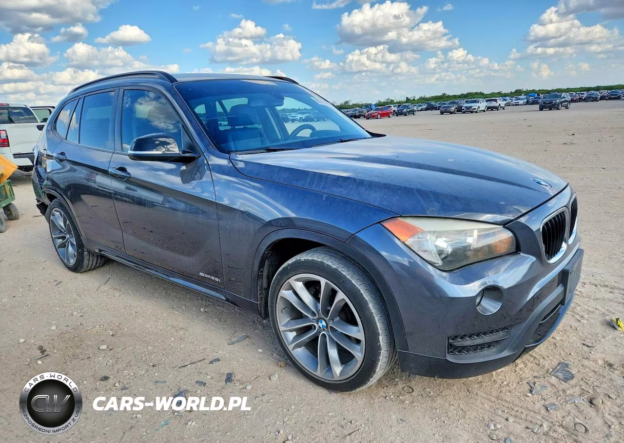 2013 BMW X1 Sdrive28I VIN:WBAVM1C55DVW42615 - 4
