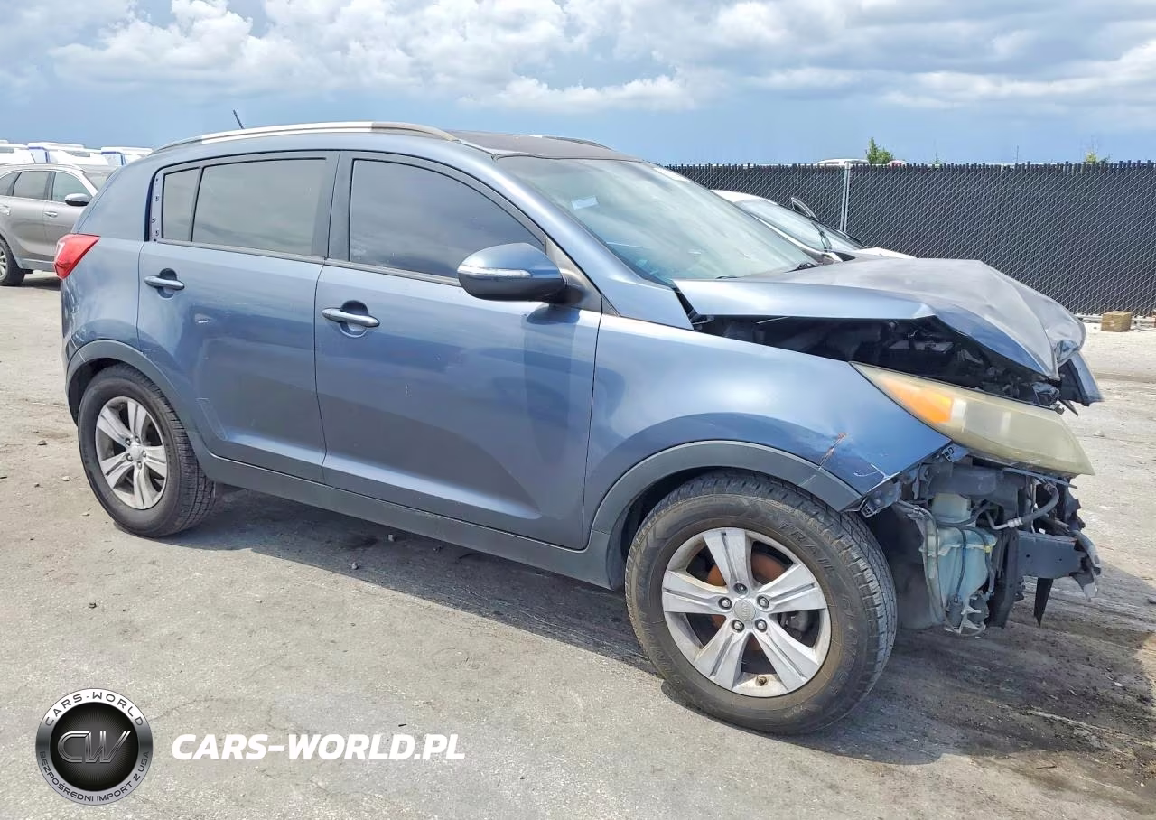 2011 Kia Sportage Lx VIN:KNDPB3A23B7117754 - 4