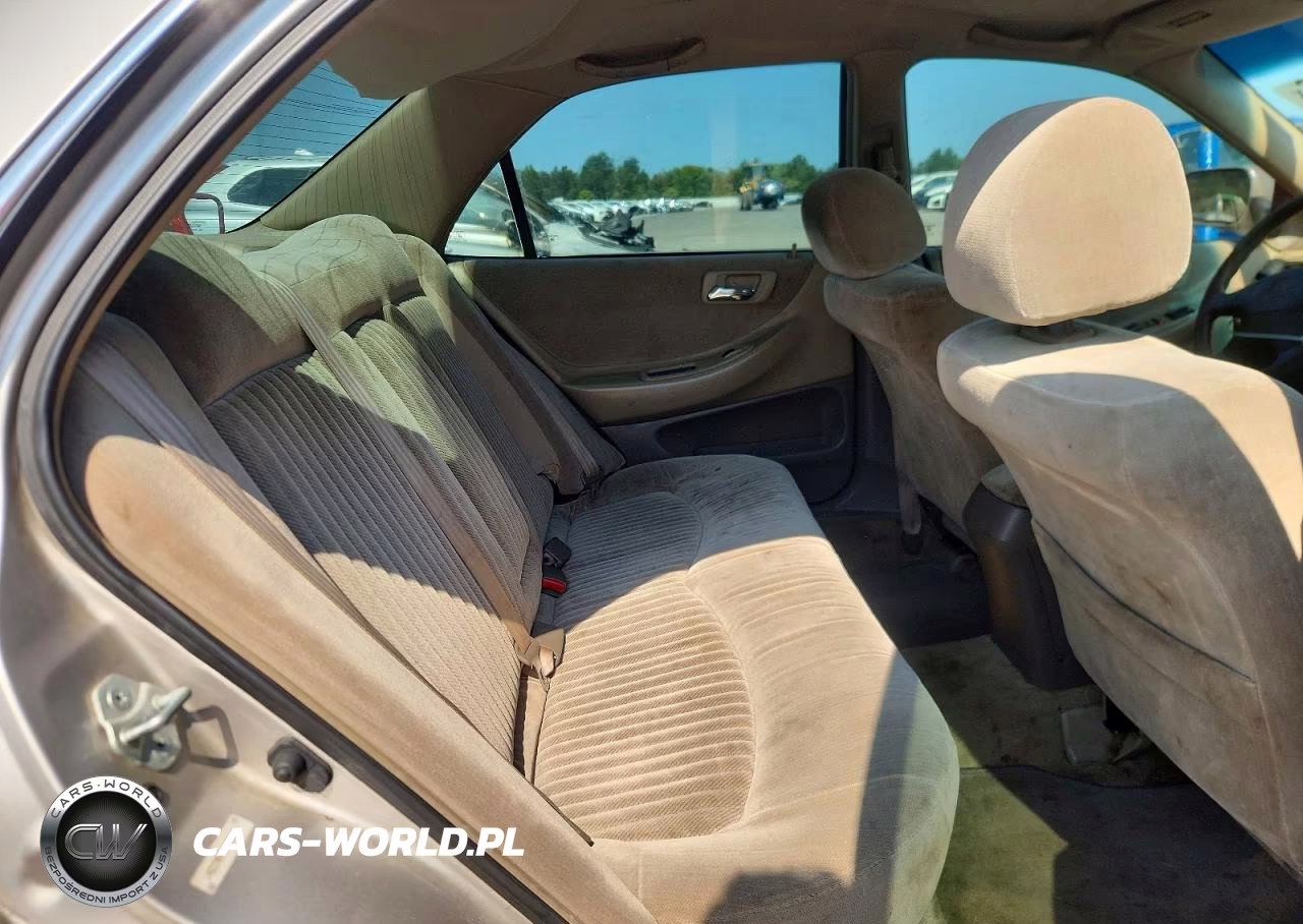 1998 Honda Accord Lx VIN:1HGCG5645WA256106 - 10