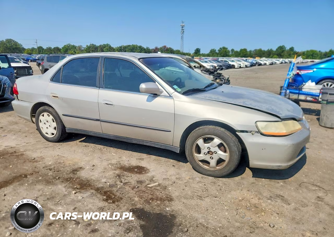 1998 Honda Accord Lx VIN:1HGCG5645WA256106 - 4