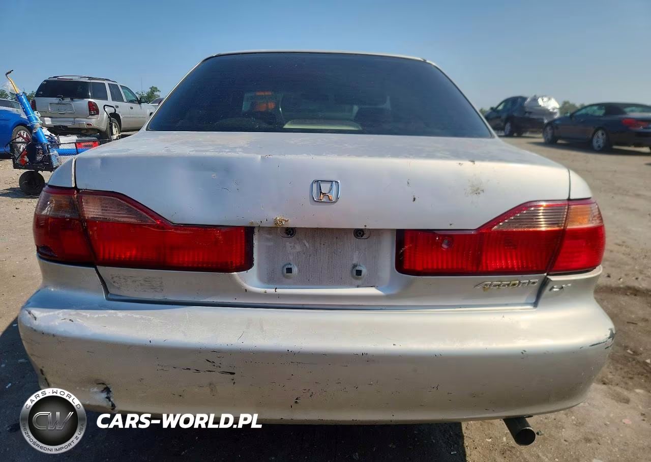 1998 Honda Accord Lx VIN:1HGCG5645WA256106 - 6