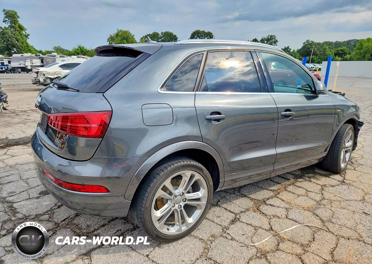 2018 Audi Q3 Premium Plus VIN:WA1JCCFS3JR016397 - 3