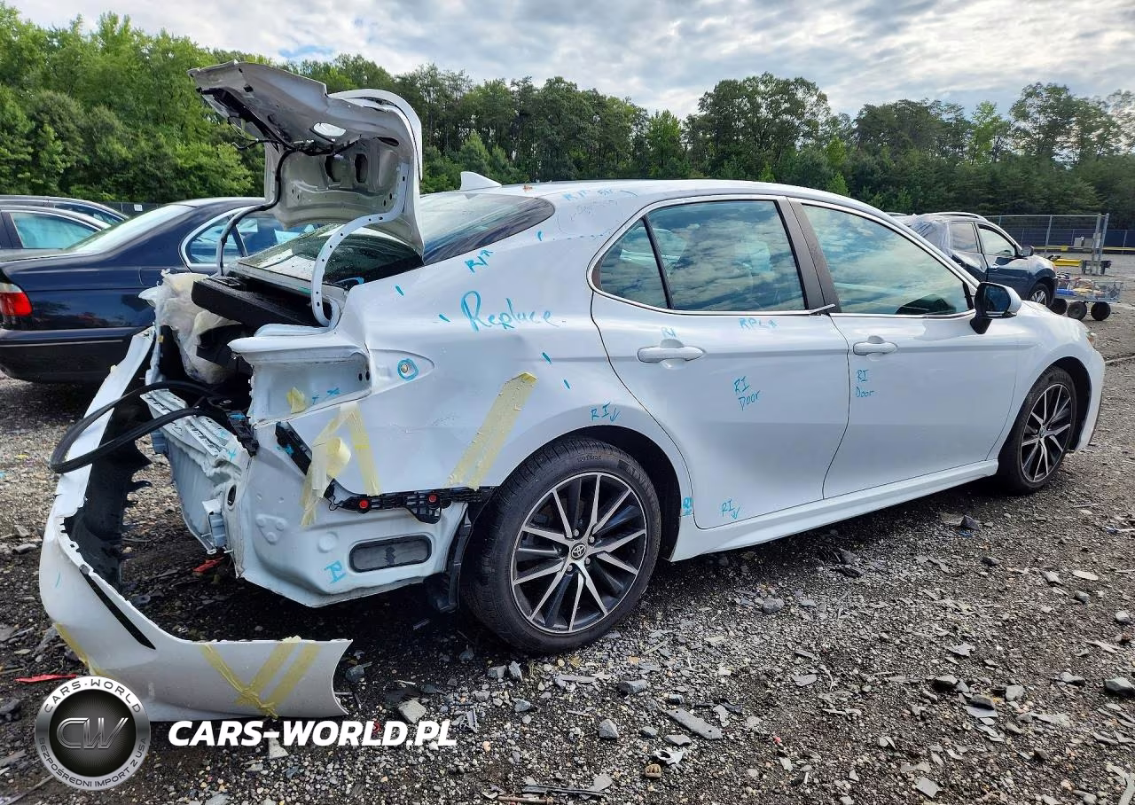 2023 Toyota Camry Se VIN:4T1G11AK9PU824272 - 3