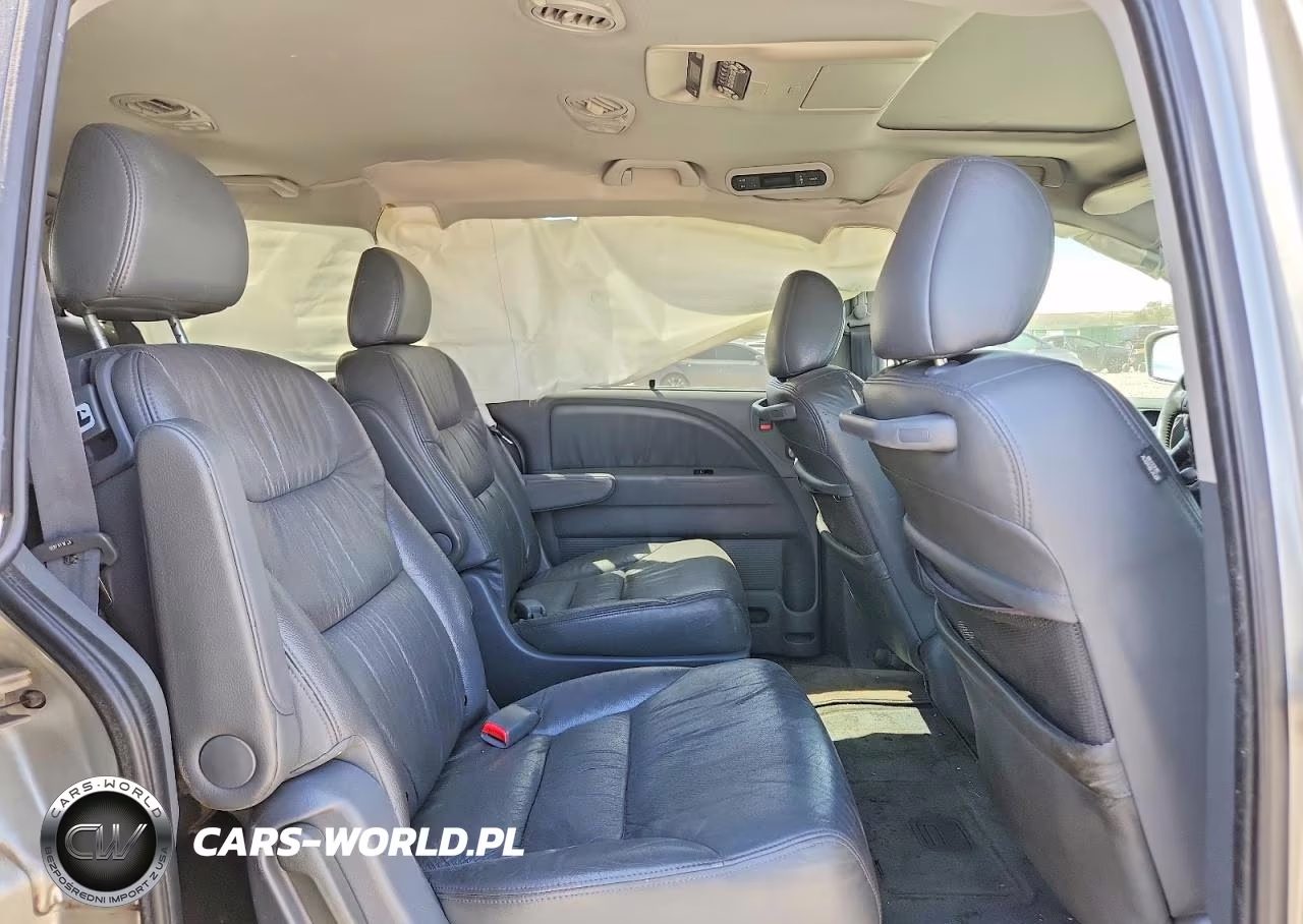 2007 Honda Odyssey Touring VIN:5FNRL38847B069568 - 10