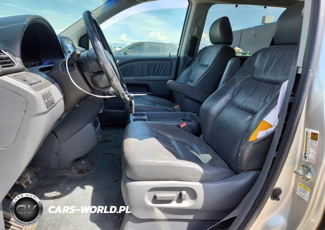 2007 Honda Odyssey Touring VIN:5FNRL38847B069568 - 7
