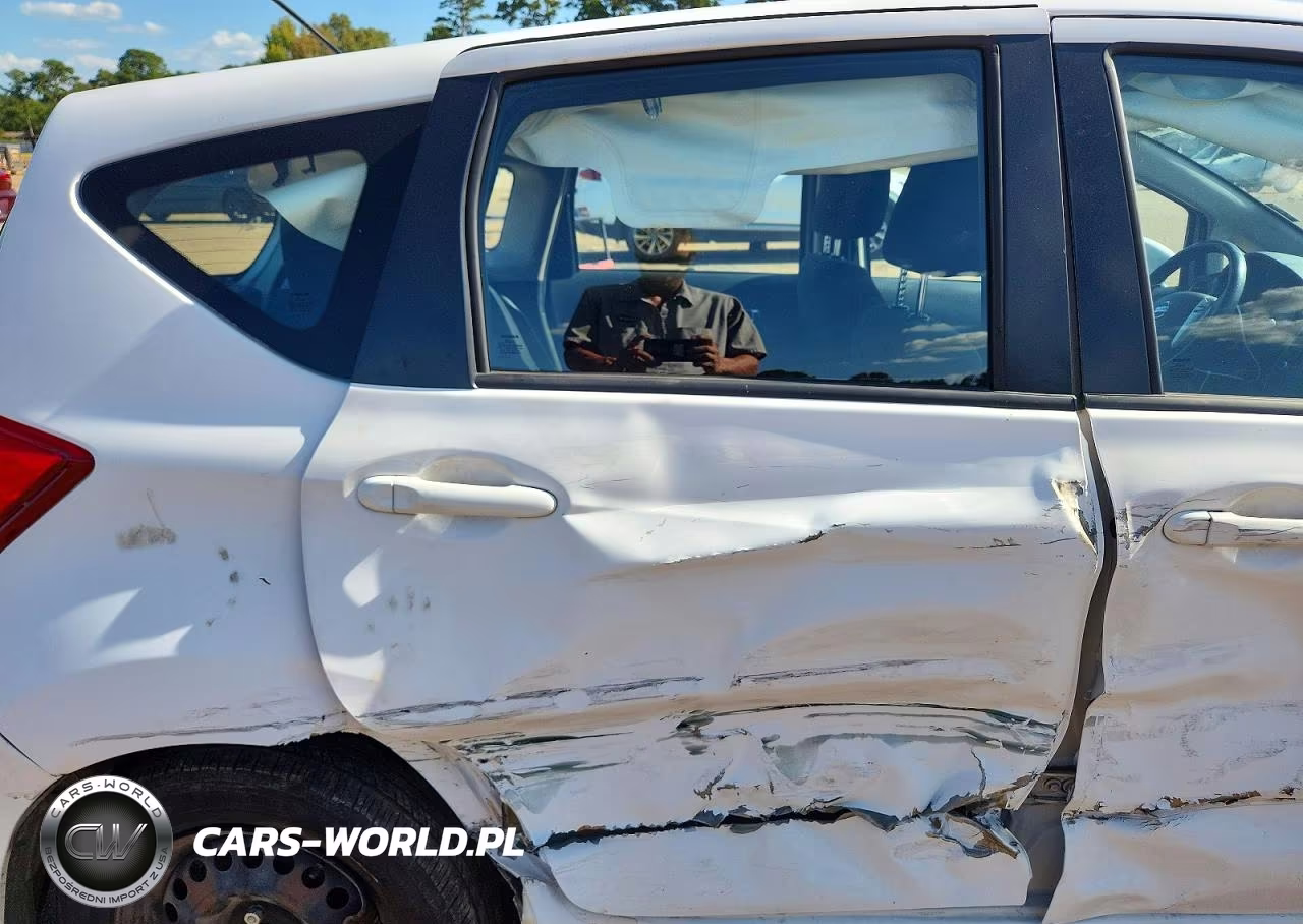 2019 Nissan Versa Note Sv VIN:3N1CE2CPXKL362350 - 10